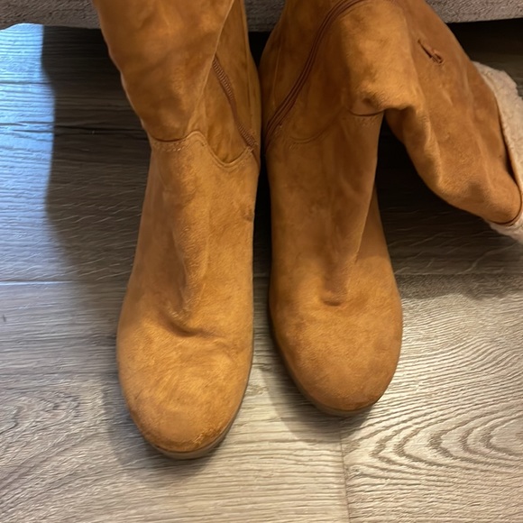 Nine West Chillout Round Toe Tan Wedge Boot 10M - Picture 5 of 7